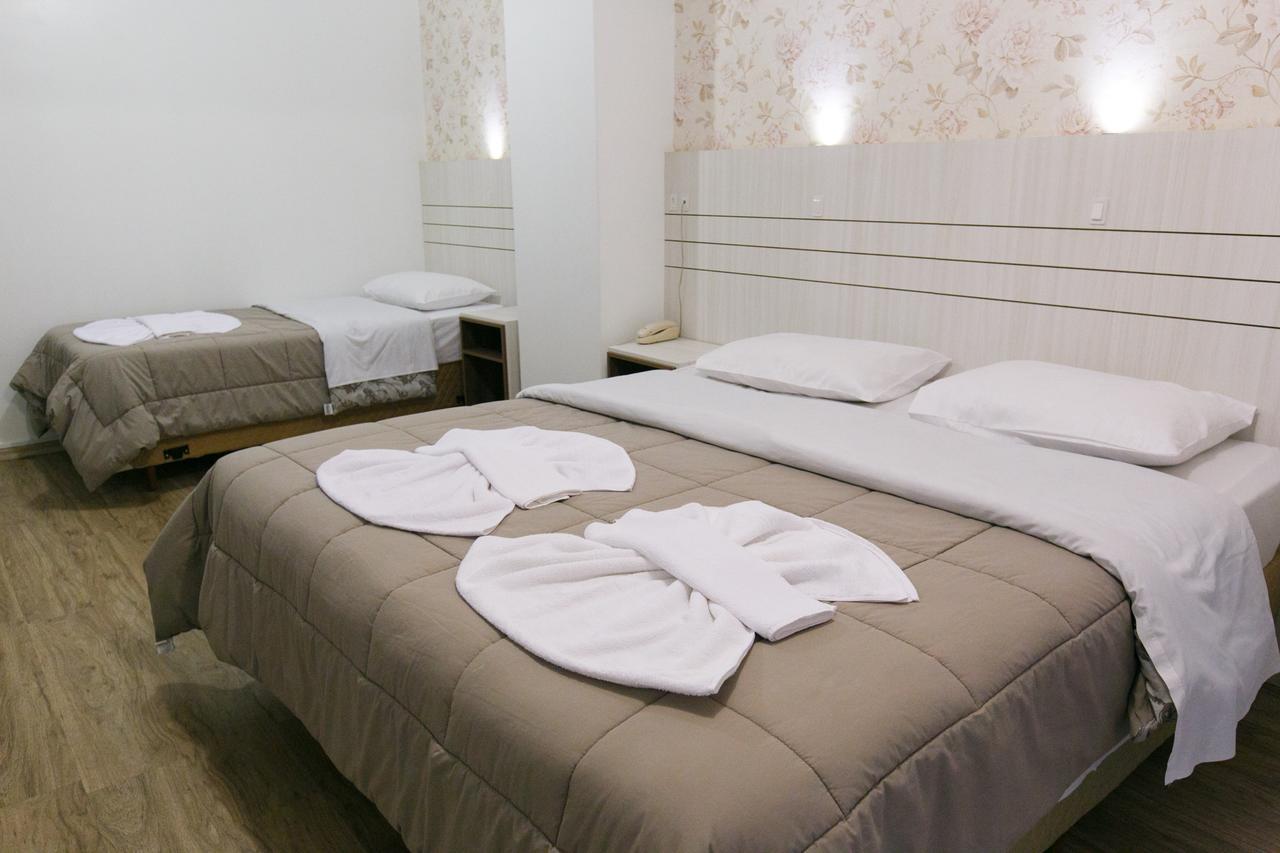 Hotel 13 Linden Treze Tílias エクステリア 写真